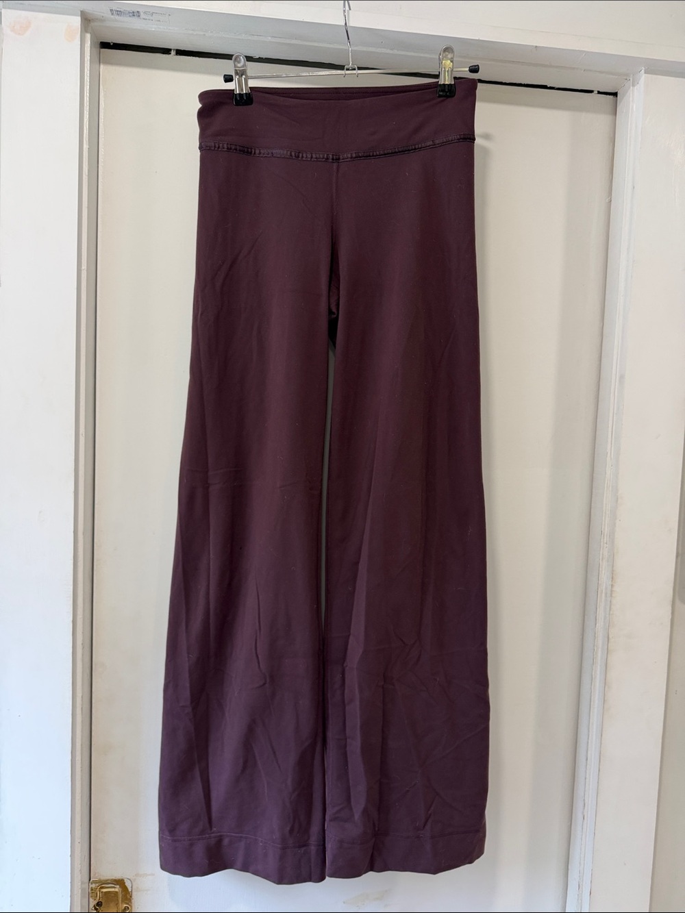 Lululemon Wide-Leg leggings - Deep Plum